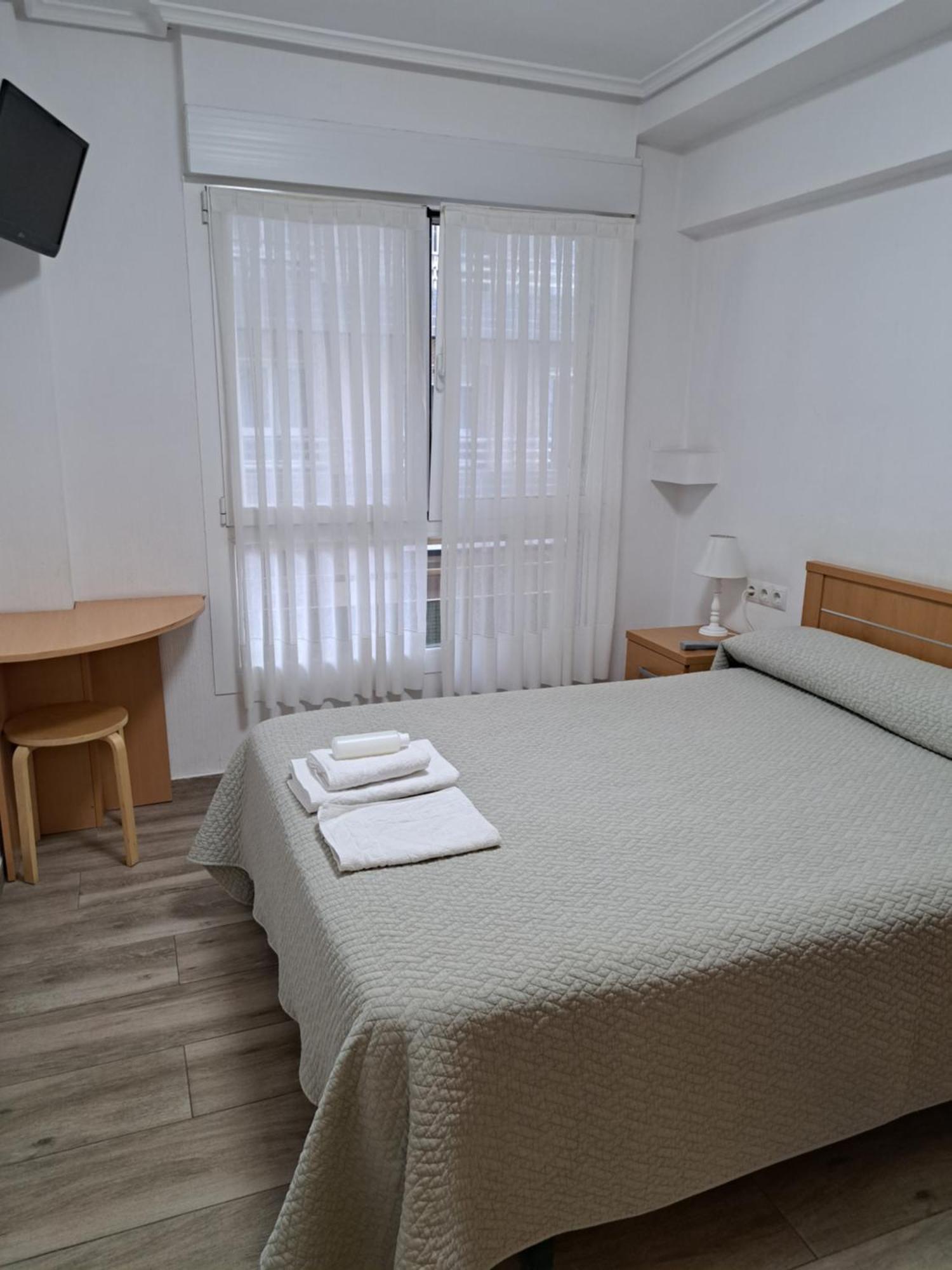 Pension Iruna Santurtzi Exterior photo