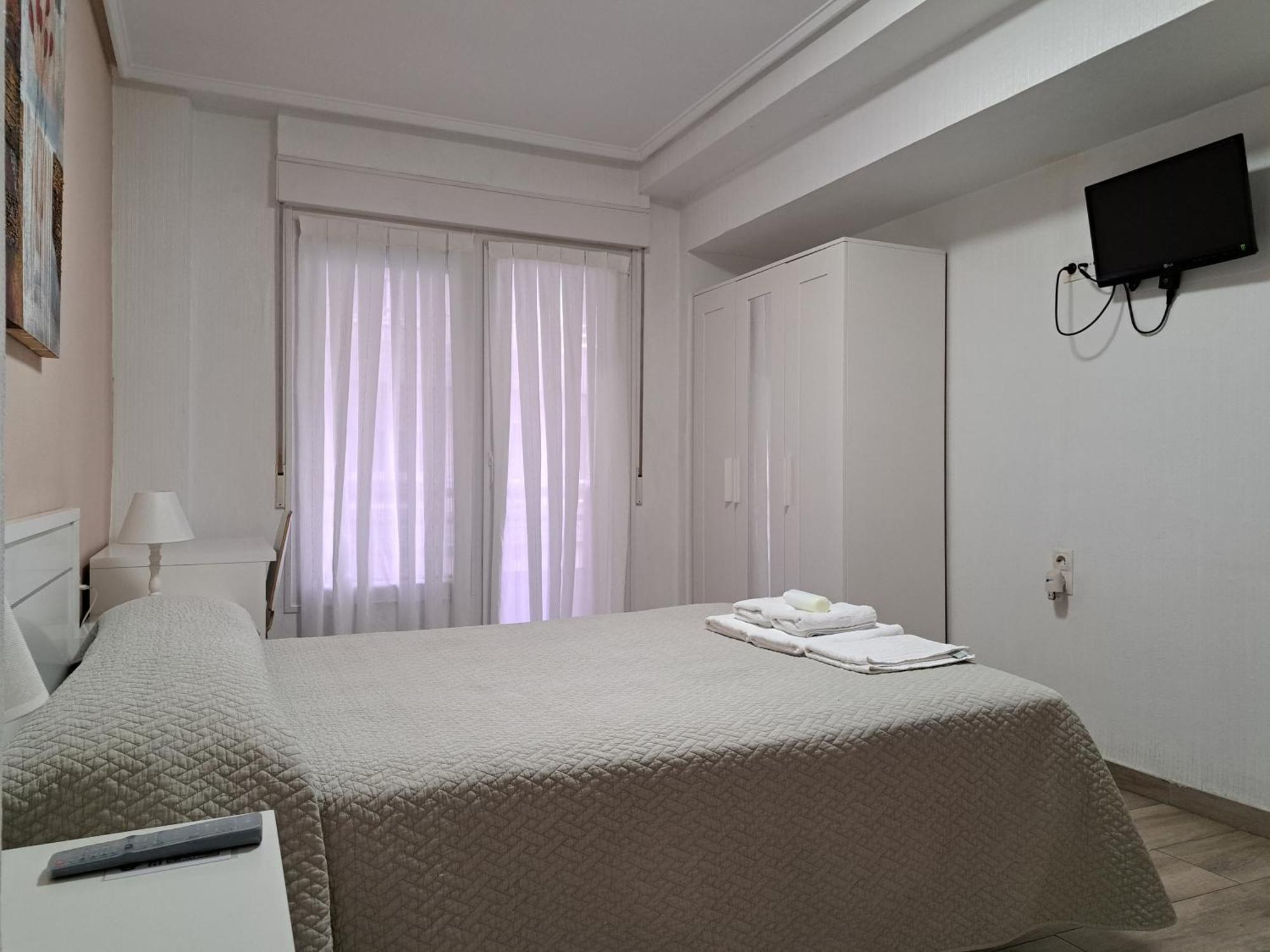 Pension Iruna Santurtzi Exterior photo