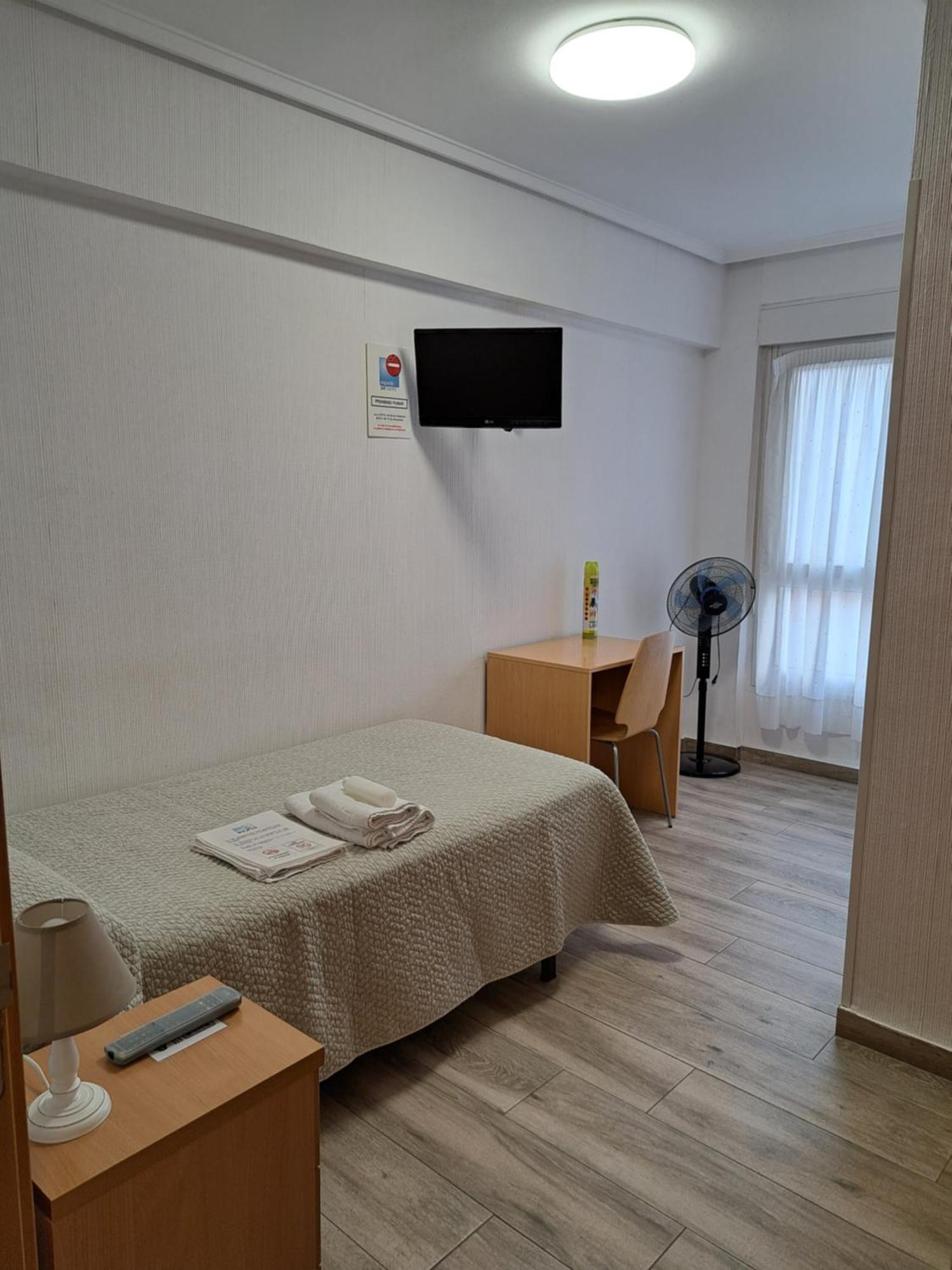 Pension Iruna Santurtzi Exterior photo