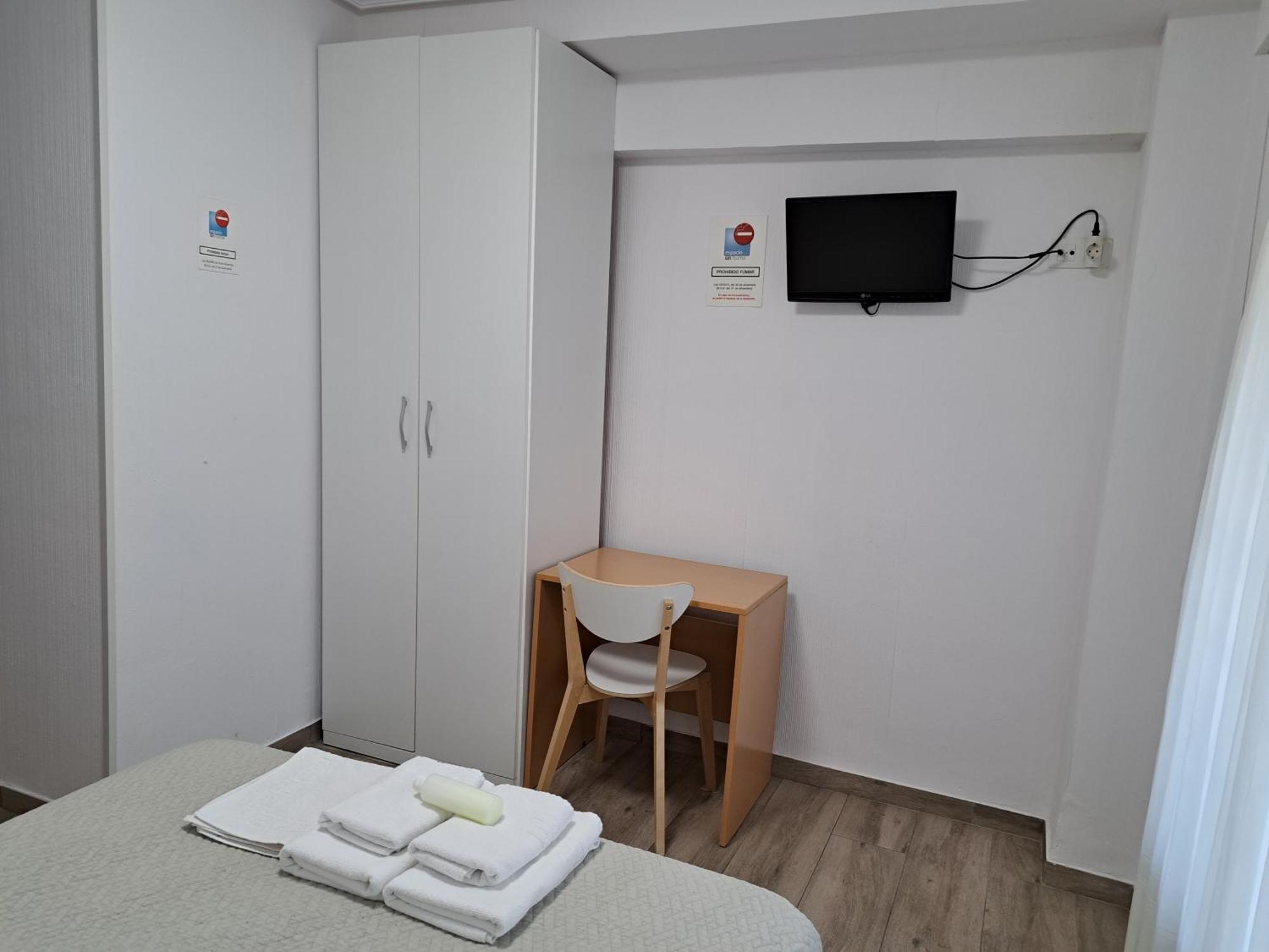Pension Iruna Santurtzi Exterior photo