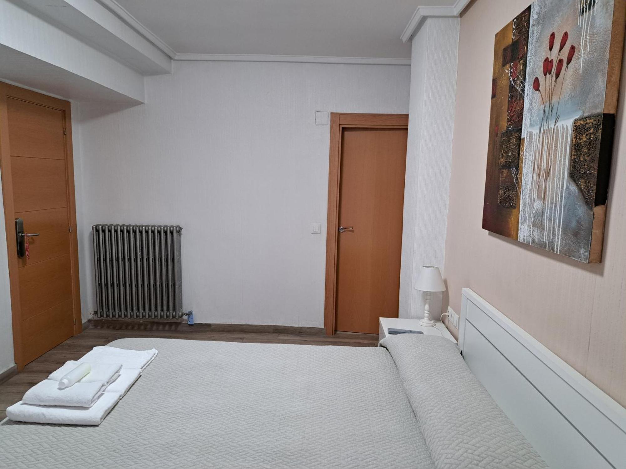 Pension Iruna Santurtzi Exterior photo